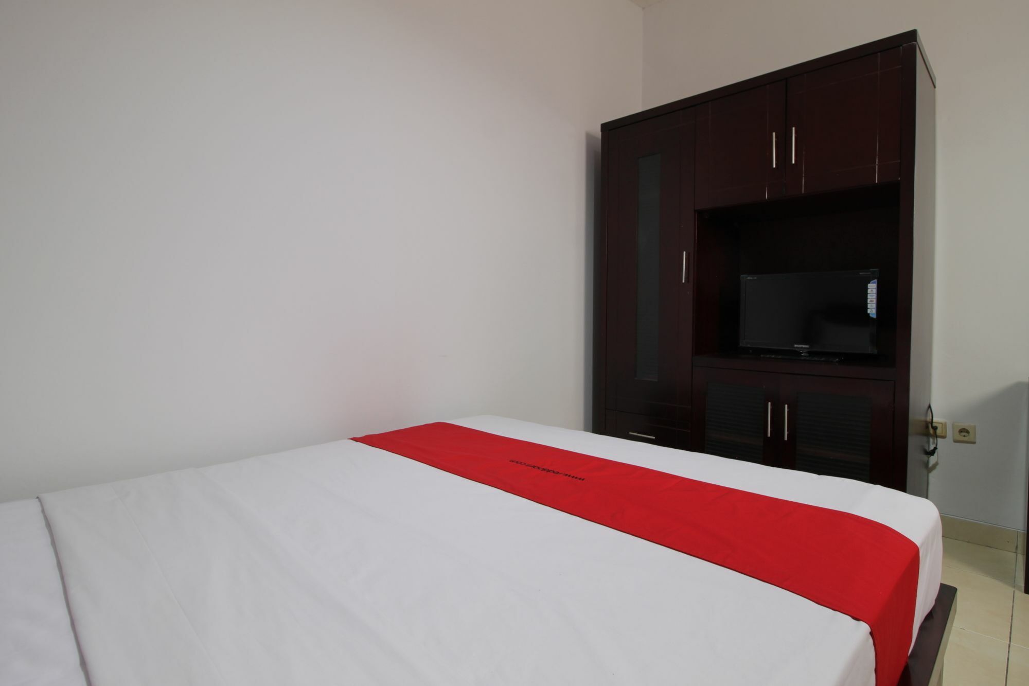 Reddoorz @ Pangeran Antasari 2 Hotell Cilandak  Eksteriør bilde